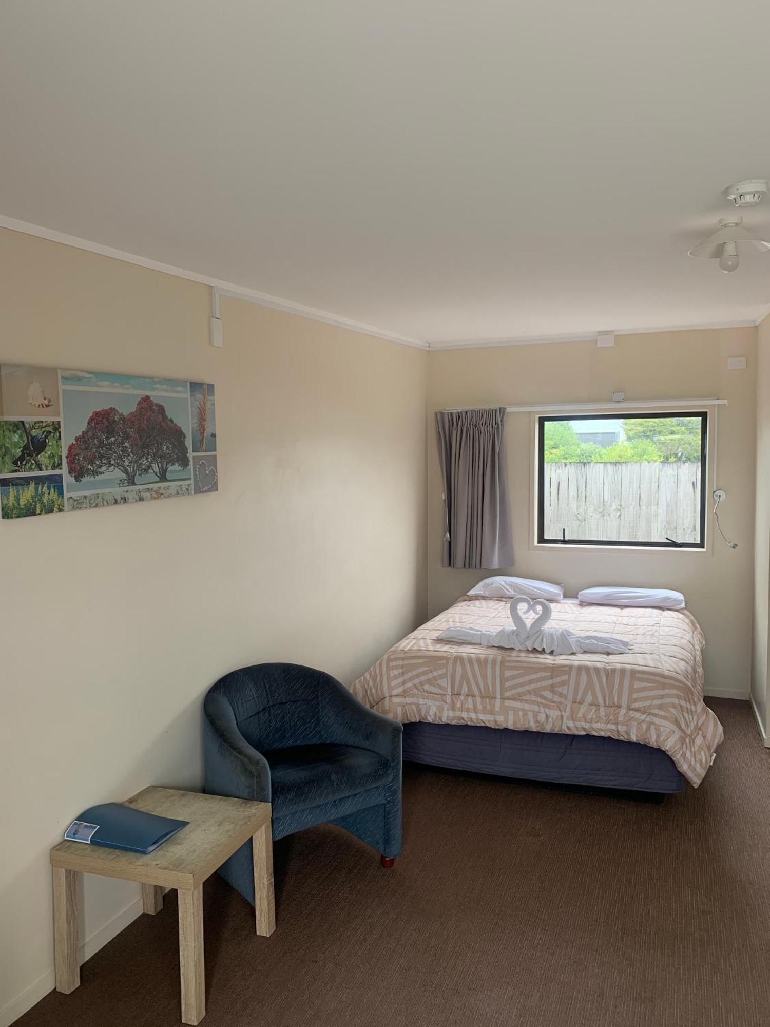 Beachcomber Lodge & Backpacker Kaitaia Exterior photo